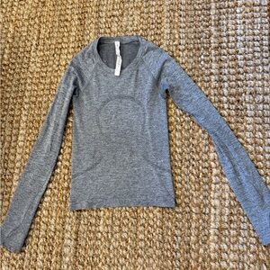 lululemon athletica Gray Seamless Long Sleeve Crew